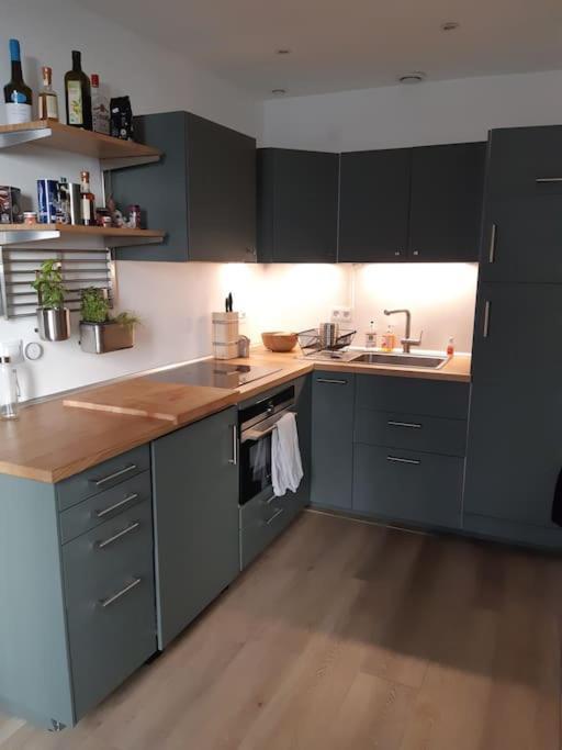 Paris: Appartement Batignolles 外观 照片